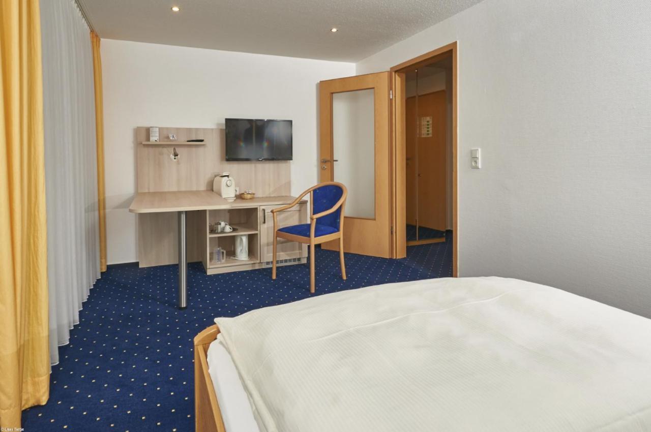 Hotel BonaMari Salzgitter-Bad Buitenkant foto